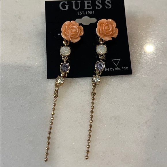 GUESS Floral Peach and Gold Drop Earrings BRAND NEW - Picture 1 of 4
